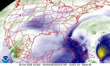 latest image of Eastern US water vapor